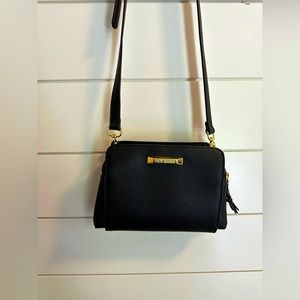 Steven Madden crossbody purse
